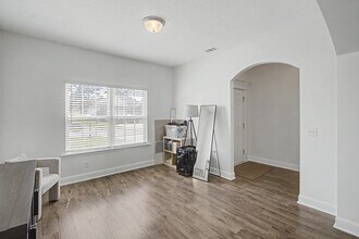 906 Rachel Ln in Hinesville, GA - Building Photo - Building Photo