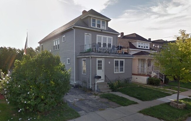 439 Goethe St, Unit Upper