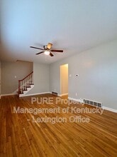 2216 Winterberry Dr in Lexington, KY - Building Photo - Building Photo