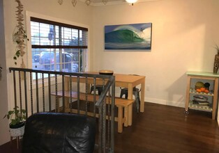 525 Brooks St in Oceanside, CA - Building Photo - Building Photo
