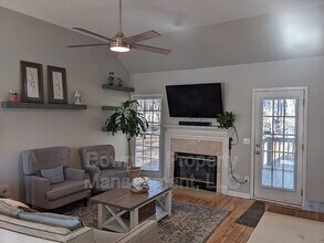 180 Twin Creek Ct in Athens, GA - Building Photo - Building Photo