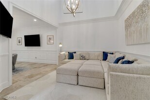 10213 S Silver Palm Dr in Estero, FL - Building Photo