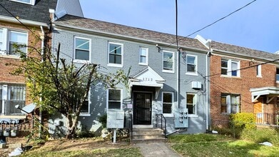 1712 R St SE in Washington, DC - Building Photo - Building Photo