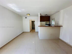 3032 New York St in Miami, FL - Building Photo - Building Photo