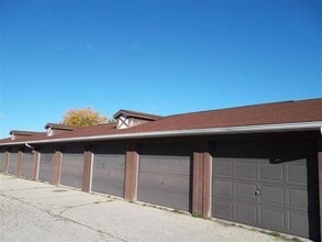 2111 Refset Drive in Janesville, WI - Building Photo - Interior Photo