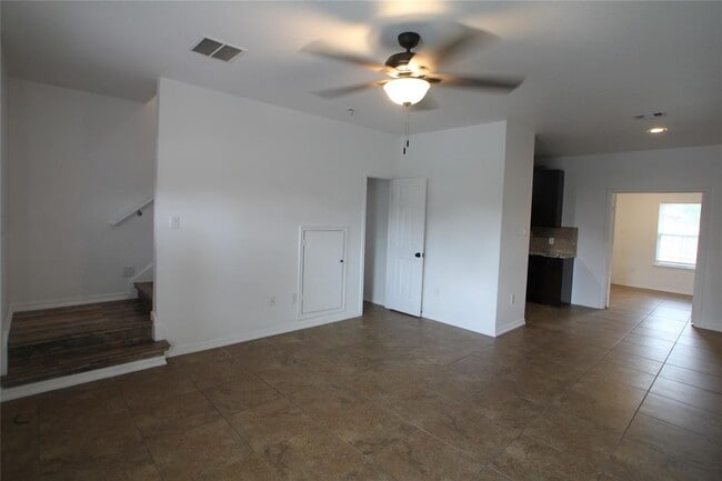 9127 Judwin St photo'