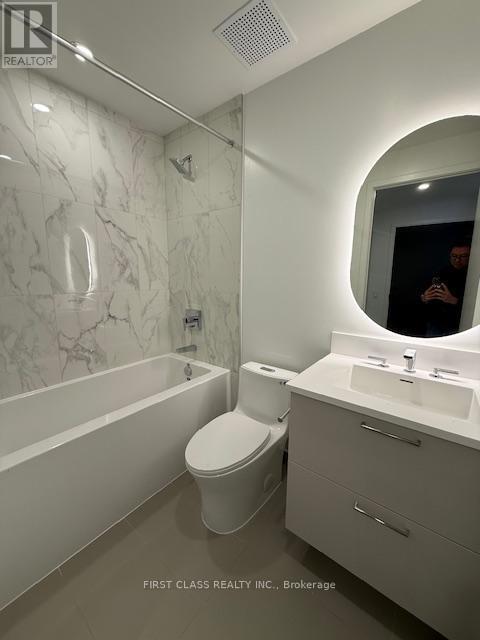 36 Olive Ave in Toronto, ON - Building Photo - Building Photo