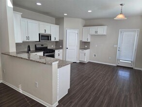 1232 Fairhaven Gtwy in Georgetown, TX - Building Photo - Building Photo