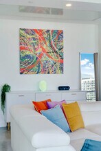 151 SE 1st St in Miami, FL - Foto de edificio - Building Photo