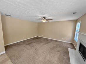 3397 Hill Pond Dr NE in Buford, GA - Building Photo - Building Photo