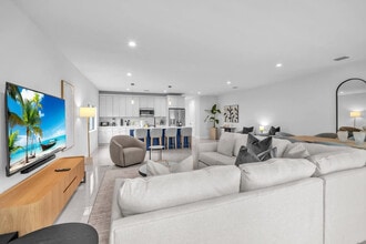 2951 NW 13th St in Miami, FL - Building Photo - Building Photo