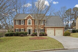 7230 Cloverhurst Ct in Cumming, GA - Building Photo