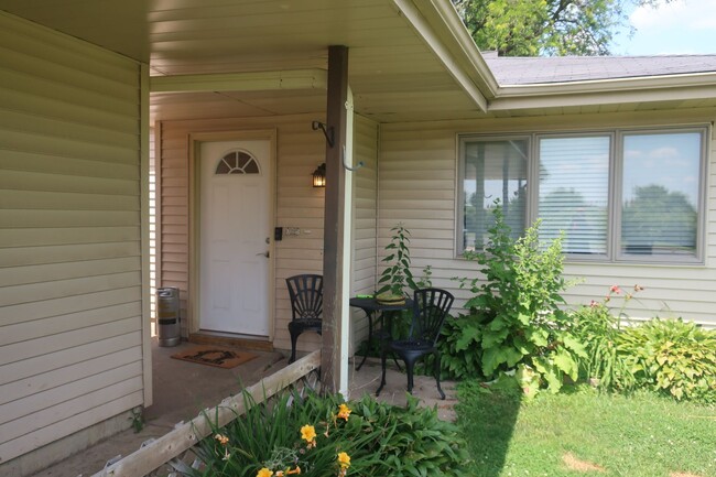 property at 1910 Wyoming Ave