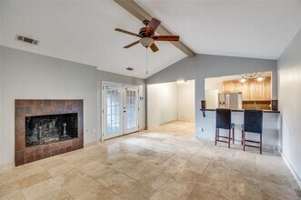 6220 Glennox Ln in Dallas, TX - Building Photo - Building Photo