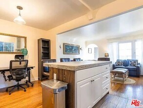 11325 Mississippi Ave in Los Angeles, CA - Building Photo - Building Photo