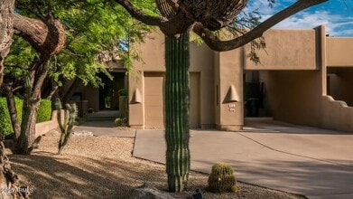 9165 E Sunflower Ct in Scottsdale, AZ - Building Photo - Building Photo
