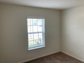 8418 Hannah Rd in Mont Belvieu, TX - Building Photo - Building Photo