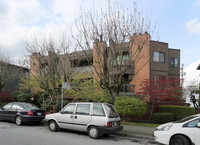 Oak West in Vancouver, BC - Building Photo - Building Photo