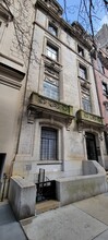 59 E 79th St in New York, NY - Foto de edificio - Building Photo