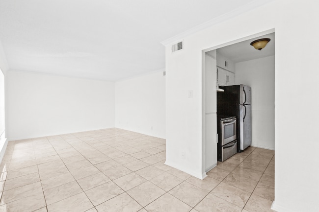 property at 6611 Southpoint St
