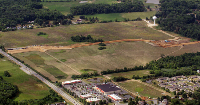 Southfields of Elkton in Elkton, MD - Foto de edificio - Primary Photo