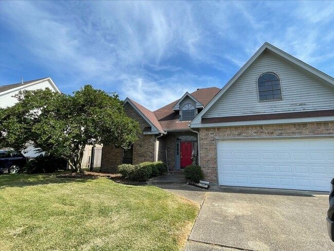 property at 4016 Lennox Blvd