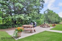 Edgewater Apartments in St. Cloud, MN - Foto de edificio - Building Photo