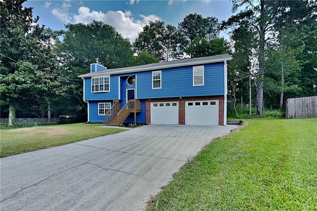 2567 Country Farm Trce in Powder Springs, GA - Building Photo