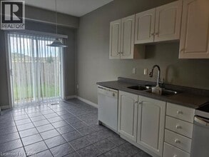 78 Olivia Pl in Ancaster, ON - Building Photo - Building Photo