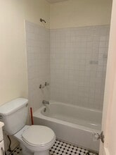 49 DuPont Pl, Unit 49 in Bridgeport, CT - Building Photo - Building Photo