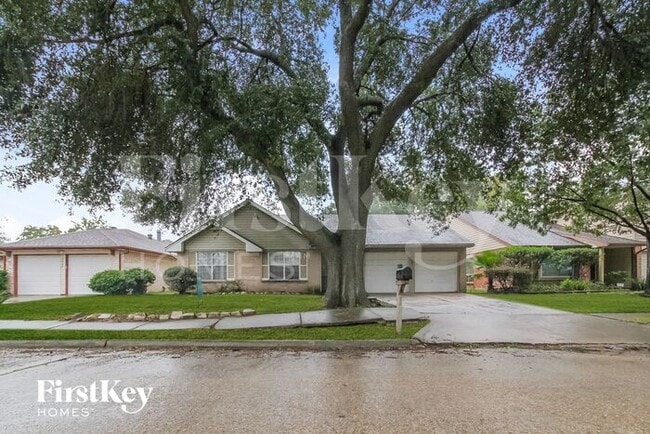 11431 Stoughton Dr in Houston, TX - Building Photo - Building Photo