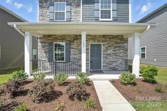 125 Cedar Knoll Cir in Pineville, NC - Building Photo - Building Photo