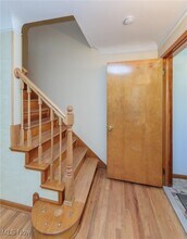 2207 Campus Rd in Beachwood, OH - Foto de edificio - Building Photo