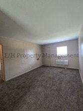 1956 S Hiram St in Wichita, KS - Building Photo - Building Photo