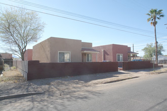 344-356 E Navajo Rd in Tucson, AZ - Building Photo - Building Photo