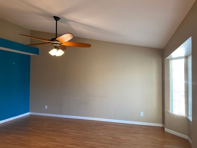 2911 Twin Creeks Ln in Rocklin, CA - Building Photo - Building Photo