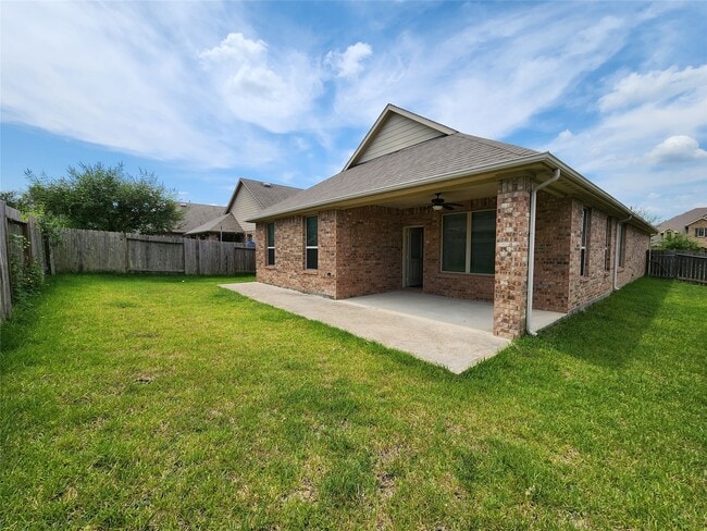 22115 Dove Valley Ln in Porter, TX - Building Photo - Building Photo