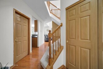 369 Vaughn Cir in Aurora, IL - Building Photo - Building Photo