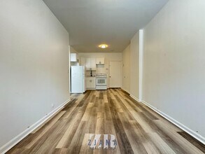 824 McDonald Ave in Brooklyn, NY - Building Photo - Building Photo