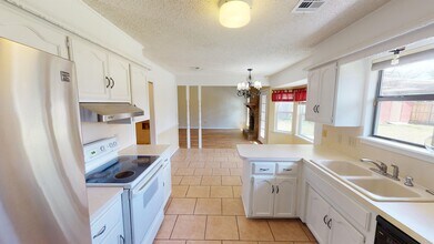 2842 115th St in Jenks, OK - Building Photo - Building Photo