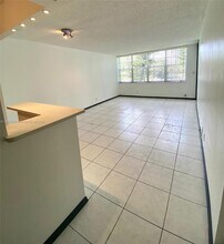 2781 Taft St in Hollywood, FL - Building Photo - Building Photo