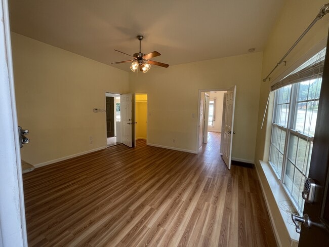 424 Fry St, Unit A in Denton, TX - Building Photo - Building Photo