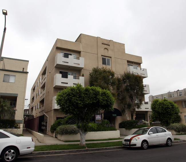 1826 Butler Ave in Los Angeles, CA - Building Photo - Building Photo