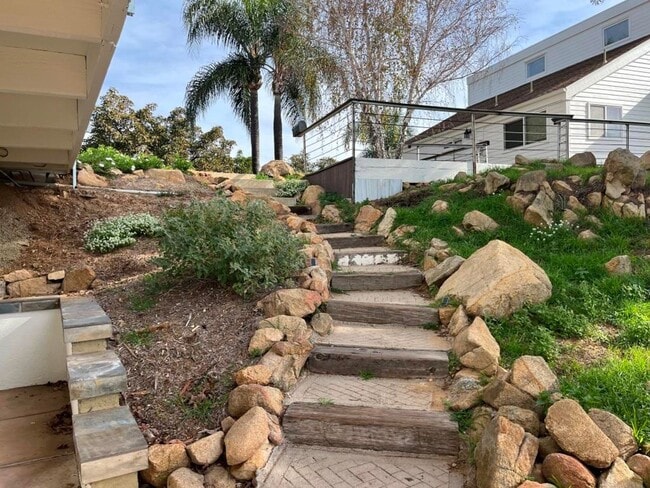 1435 Wild Acres Rd in Vista, CA - Building Photo - Building Photo