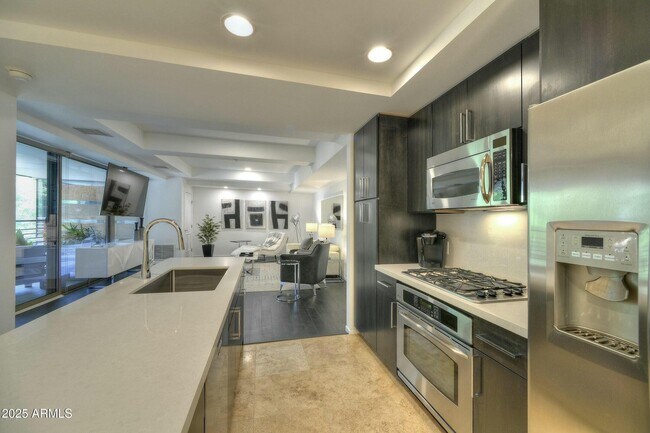 7151 E Rancho Vista Dr