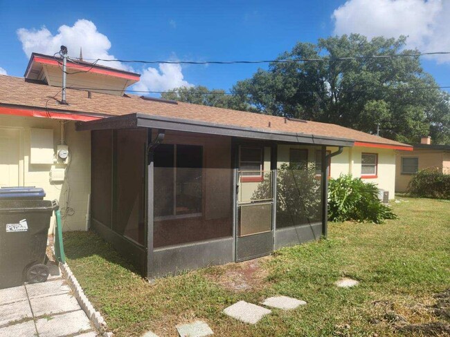 3714 Surrey Dr in Orlando, FL - Building Photo - Building Photo