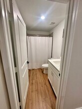 5049 Genove Pl in Riviera Beach, FL - Foto de edificio - Building Photo