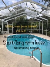 11011 Rollingwood Dr in Port Richey, FL - Foto de edificio - Building Photo