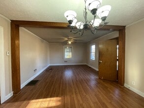 270 Crescent Ln in Monroe, VA - Building Photo - Building Photo