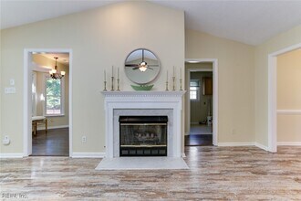 450 Supplejack Ct in Chesapeake, VA - Building Photo - Building Photo